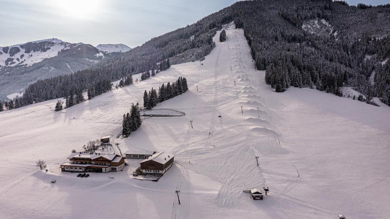 Berggasthof Hinterreit Maria Alm am Steinernen Meer Exterior photo