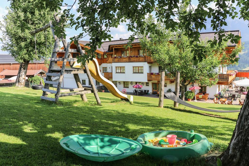 Berggasthof Hinterreit Maria Alm am Steinernen Meer Exterior photo